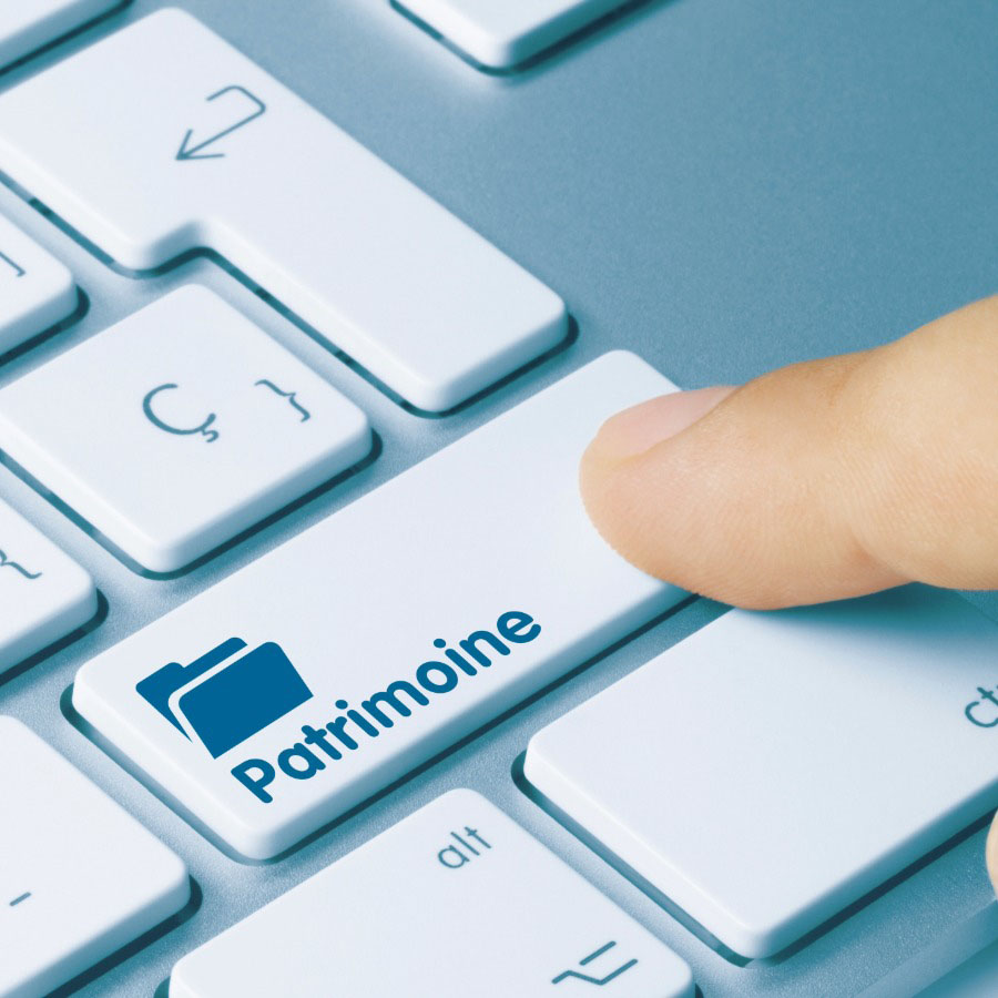 clavier avec une touche patrimoine